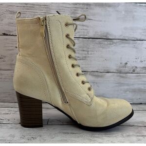 JG Women’s Cream Side Zip Lace-Up Ankle Boots (Size 10)